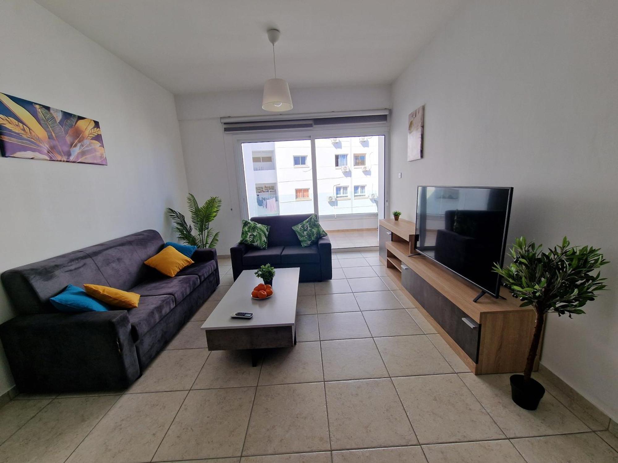 Tropical Paradise 200M From Finikoudes Beach لارنكا المظهر الخارجي الصورة