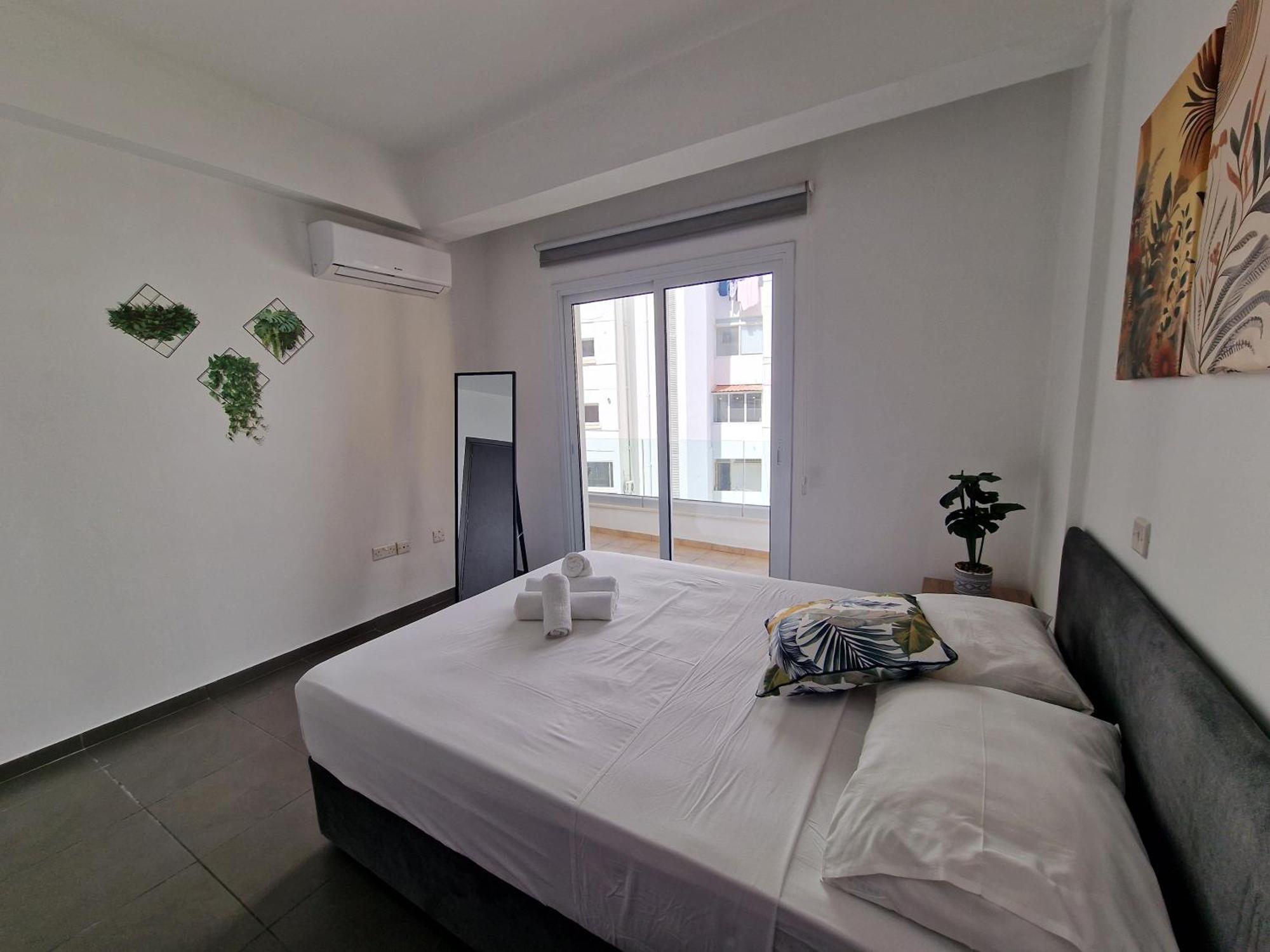 Tropical Paradise 200M From Finikoudes Beach لارنكا المظهر الخارجي الصورة