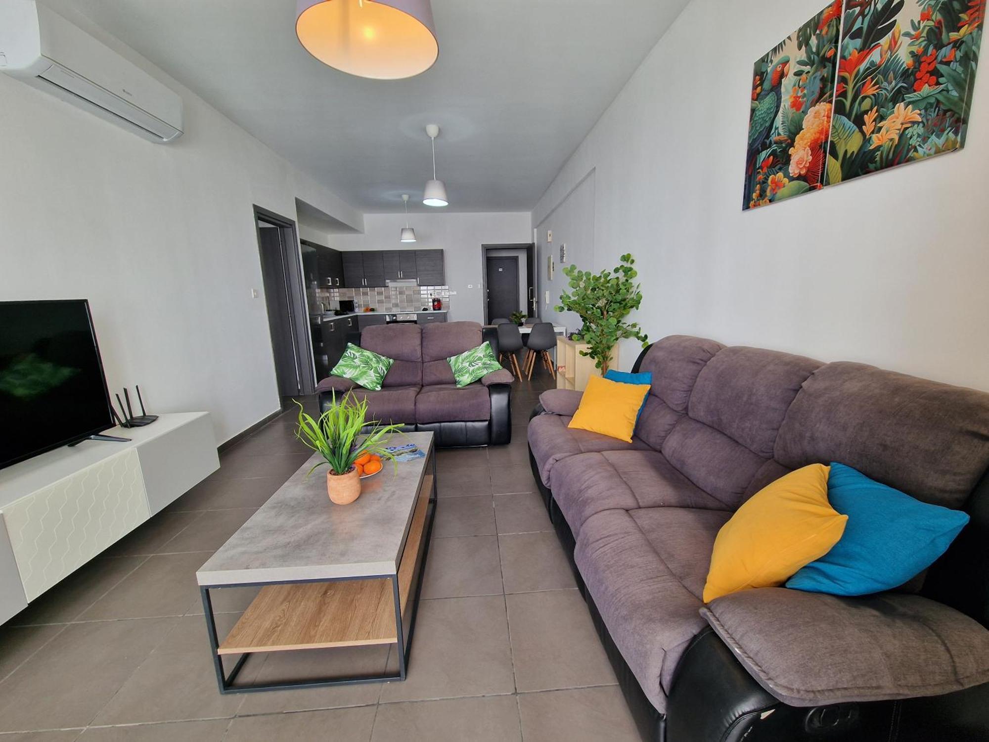 Tropical Paradise 200M From Finikoudes Beach لارنكا المظهر الخارجي الصورة